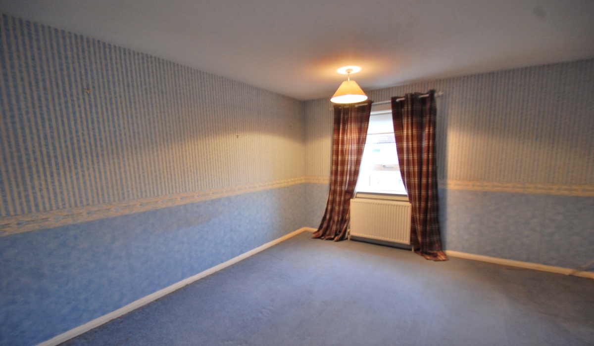 92 Kerse Road, Grangemouth, Stirlingshire, 2 Bedrooms Bedrooms, ,1 BathroomBathrooms,Terraced,Under offer,Kerse Road,1284
