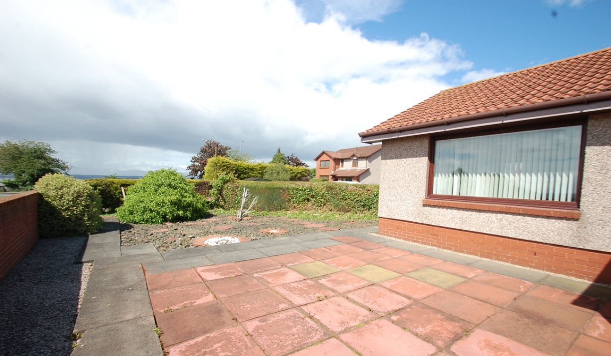 2 The Quarryknowes, BO NESS, 2 Bedrooms Bedrooms, ,1 BathroomBathrooms,Detached Bungalow,Under offer,2 The Quarryknowes,1318