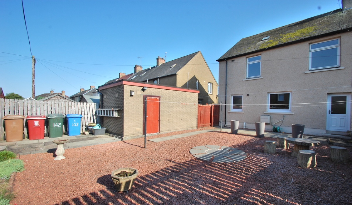 142 Newlands Road, Grangemouth, Falkirk, FK3 8NZ, 3 Bedrooms Bedrooms, ,1 BathroomBathrooms,Semi Detached Villa,For Sale,1359