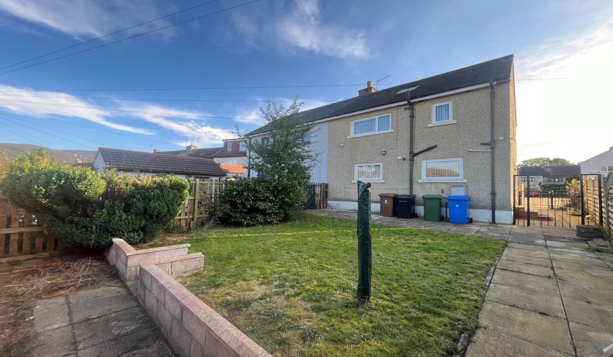 16 Glenside Avenue, Coalsnaughton, FK13 6JD, Clackmannanshire, 2 Bedrooms Bedrooms, ,2 BathroomsBathrooms,Semi Detached Villa,For Sale,1370