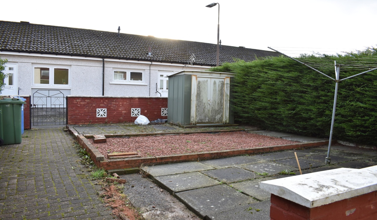 5 Pine Grove, Livingston, 3 Bedrooms Bedrooms, ,1 BathroomBathrooms,Terraced,Under offer,Pine Grove,1391