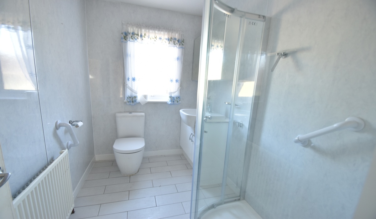 4 Boghall Drive, Bathgate, West Lothian, 2 Bedrooms Bedrooms, ,1 BathroomBathrooms,Terraced,For Sale,Boghall Drive,1429