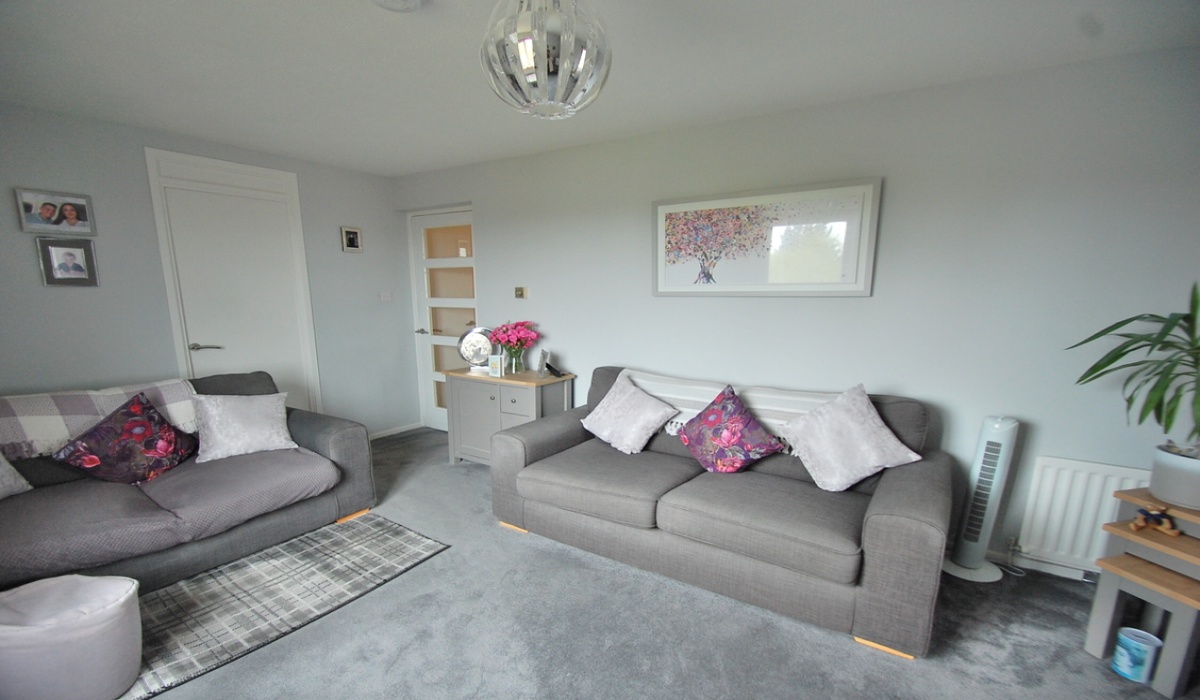 49 Bomar Avenue, Bo'ness, 2 Bedrooms Bedrooms, ,1 BathroomBathrooms,Apartment,For Sale,Bomar Avenue,1431