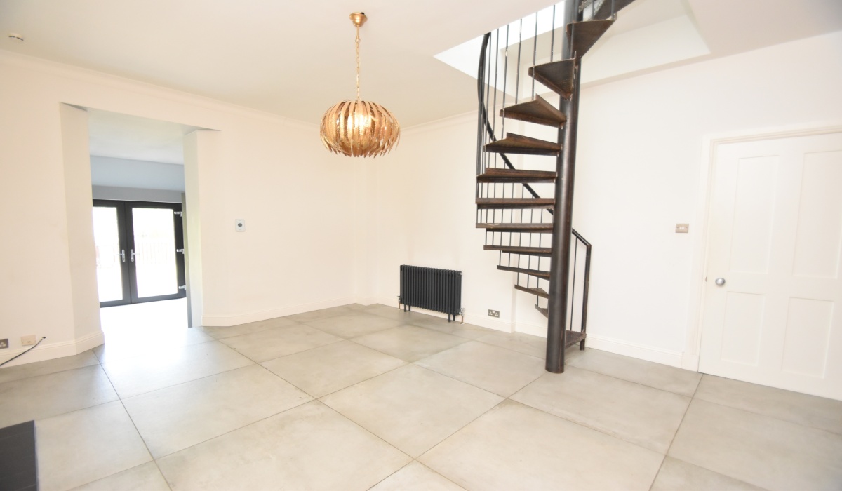 23 Mill Road, Bathgate, West Lothian, 2 Bedrooms Bedrooms, ,1 BathroomBathrooms,Cottage,For Sale,Mill Road,1434