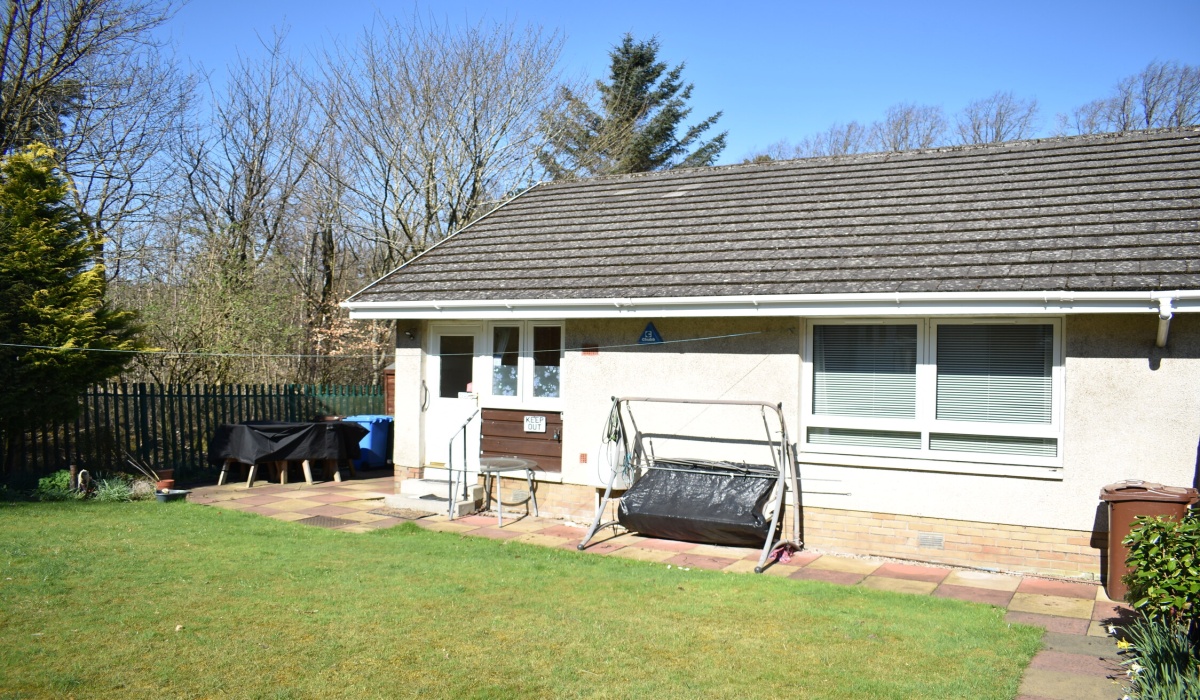 17 Burnside, Dechmont, West Lothian, 1 Bedroom Bedrooms, ,1 BathroomBathrooms,Semi-Detached Bungalow,Under offer,Burnside,1437