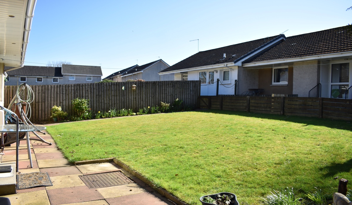 17 Burnside, Dechmont, West Lothian, 1 Bedroom Bedrooms, ,1 BathroomBathrooms,Semi-Detached Bungalow,Under offer,Burnside,1437