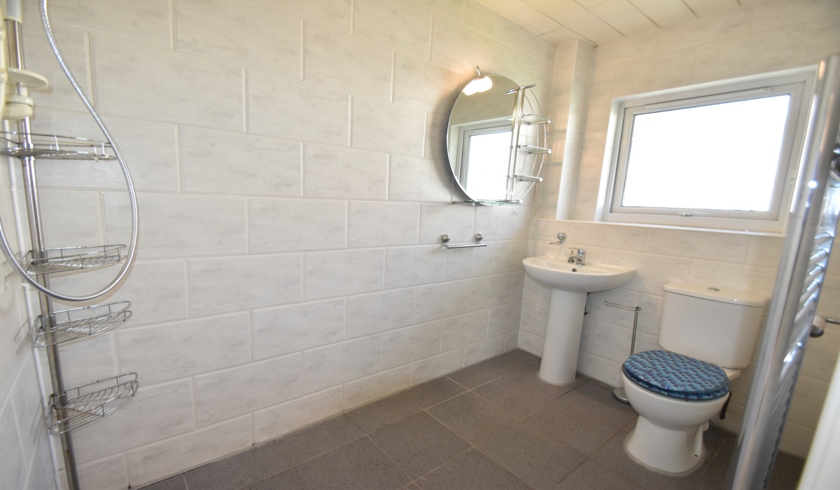 17 Burnside, Dechmont, West Lothian, 1 Bedroom Bedrooms, ,1 BathroomBathrooms,Semi-Detached Bungalow,Under offer,Burnside,1437