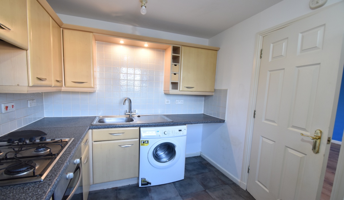 35 Burnvale Place, Livingston, EH54 6GD, 2 Bedrooms Bedrooms, ,1 BathroomBathrooms,Flat,For Sale,35 Burnvale Place, Livingston, EH54 6GD,1438