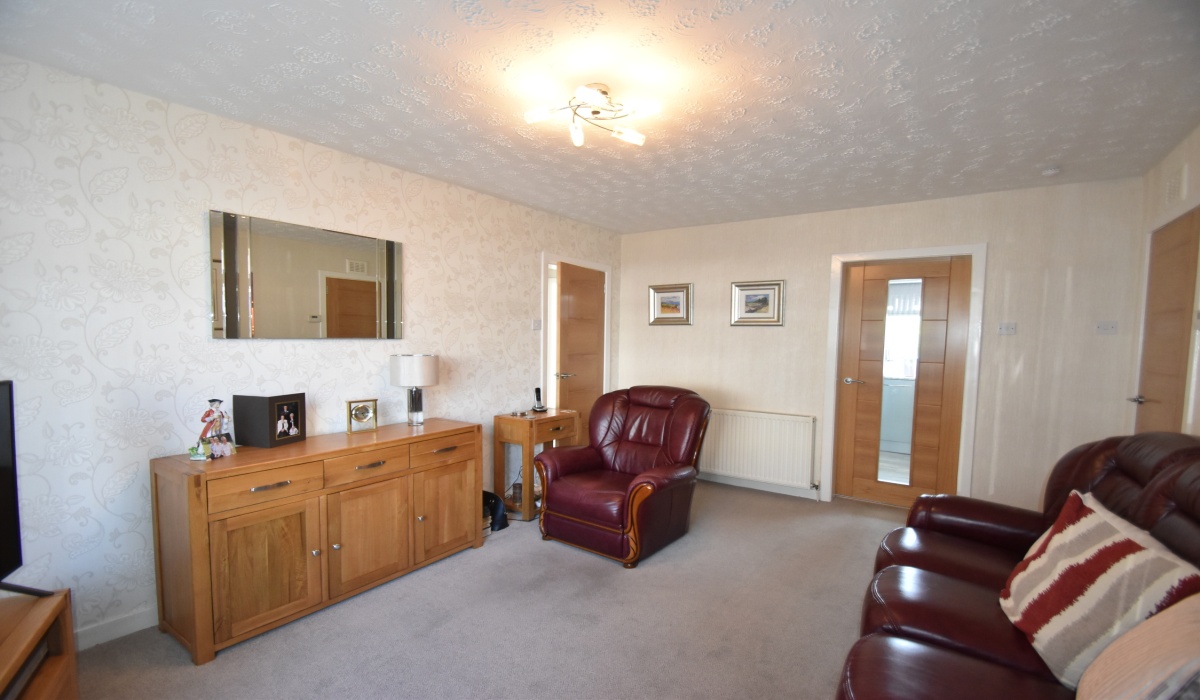 23 Kirkhill Terrace, Broxburn, EH52 6JG, 2 Bedrooms Bedrooms, ,1 BathroomBathrooms,Flat,For Sale,23 Kirkhill Terrace, Broxburn, EH52 6JG,1439