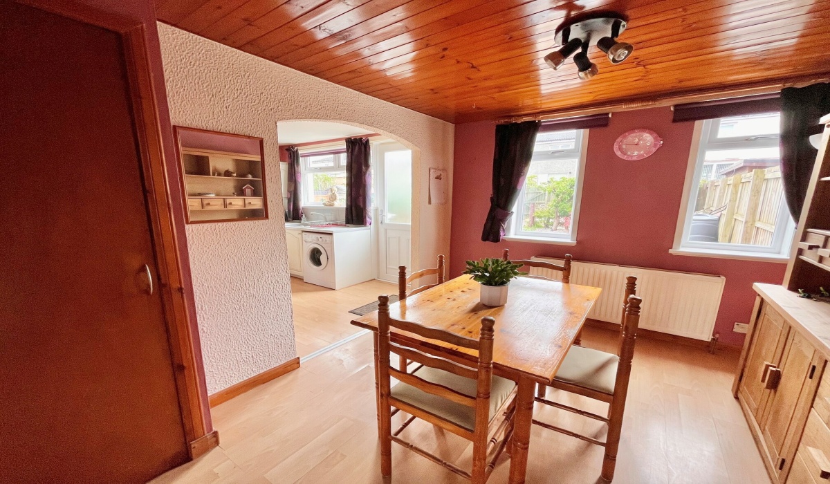 132 Ravenswood Rise, Dedridge, Livingston, 3 Bedrooms Bedrooms, ,2 BathroomsBathrooms,Terraced,For Sale,Ravenswood Rise,1446