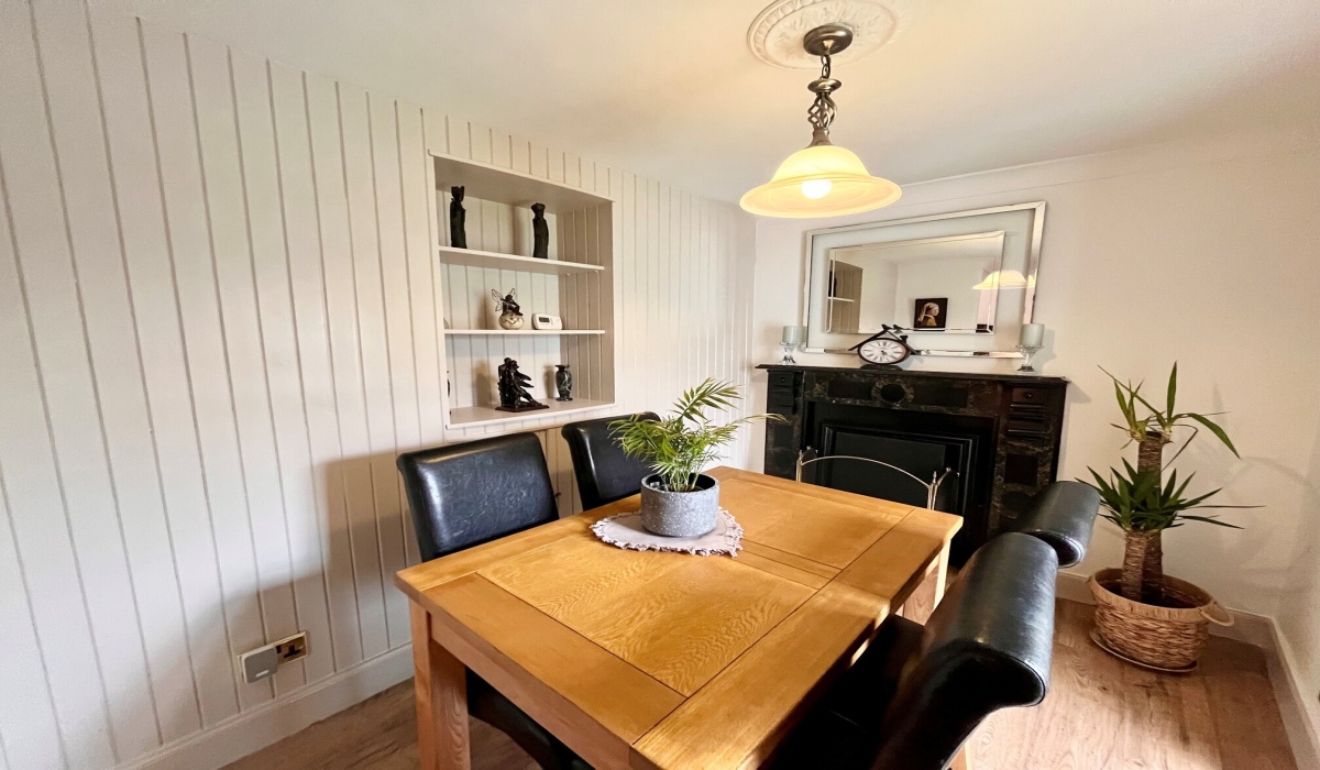 45 Main Street, Kirknewton, 3 Bedrooms Bedrooms, ,1 BathroomBathrooms,Cottage,For Sale,45 Main Street,1447