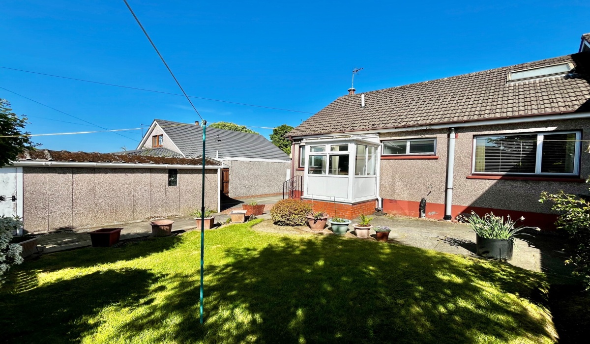 4 Mellock Gardens, Falkirk, Falkirk, 4 Bedrooms Bedrooms, ,2 BathroomsBathrooms,Semi Detached Villa,For Sale,4 Mellock Gardens,1448