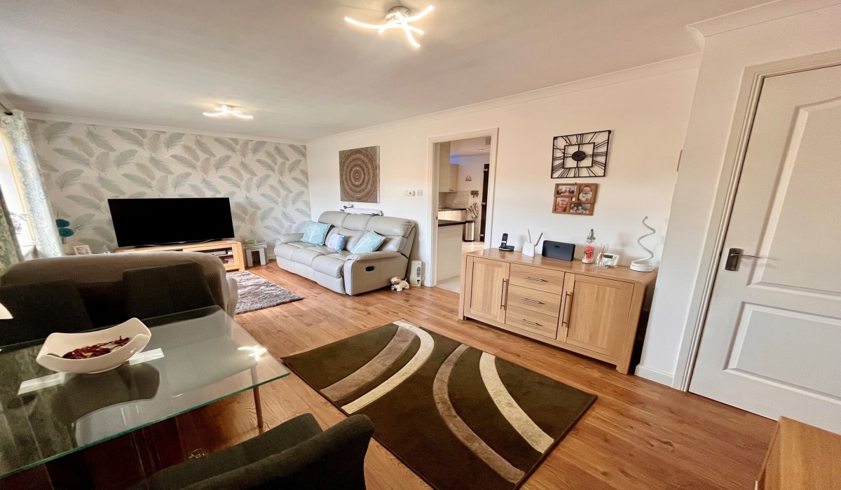 31 Meadowbank Street, Redding, Falkirk, 3 Bedrooms Bedrooms, ,1 BathroomBathrooms,Detached Bungalow,For Sale,31 Meadowbank Street,1450
