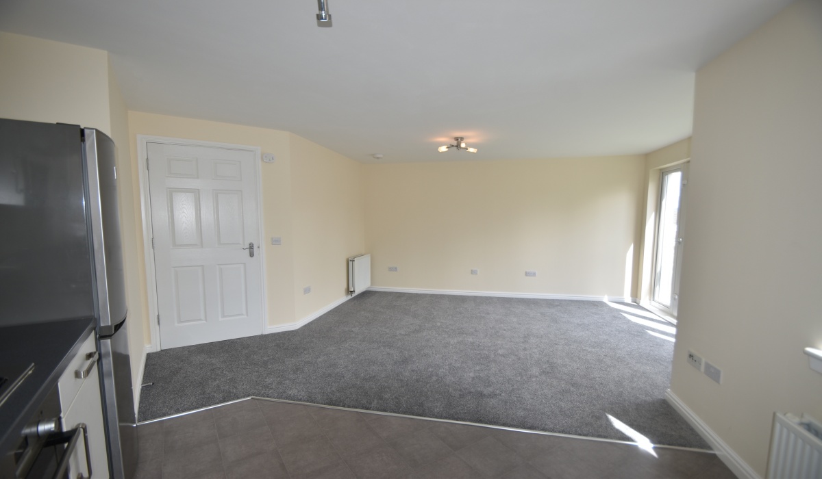 Flat 5 16 Crookston Court, Larbert, Larbert, 2 Bedrooms Bedrooms, ,1 BathroomBathrooms,Apartment,Under offer,16 Crookston Court,1,1451