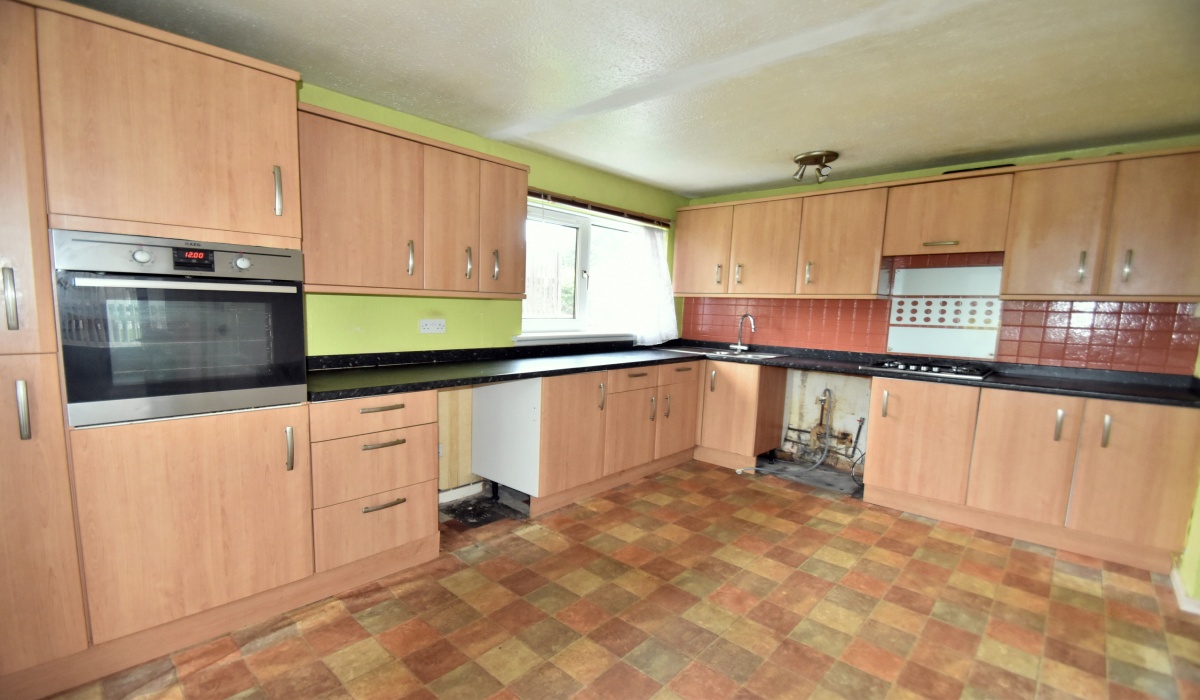41 Calgary Avenue, Livingston, Howden, 3 Bedrooms Bedrooms, ,1 BathroomBathrooms,Apartment,Under offer,41 Calgary Avenue,1459