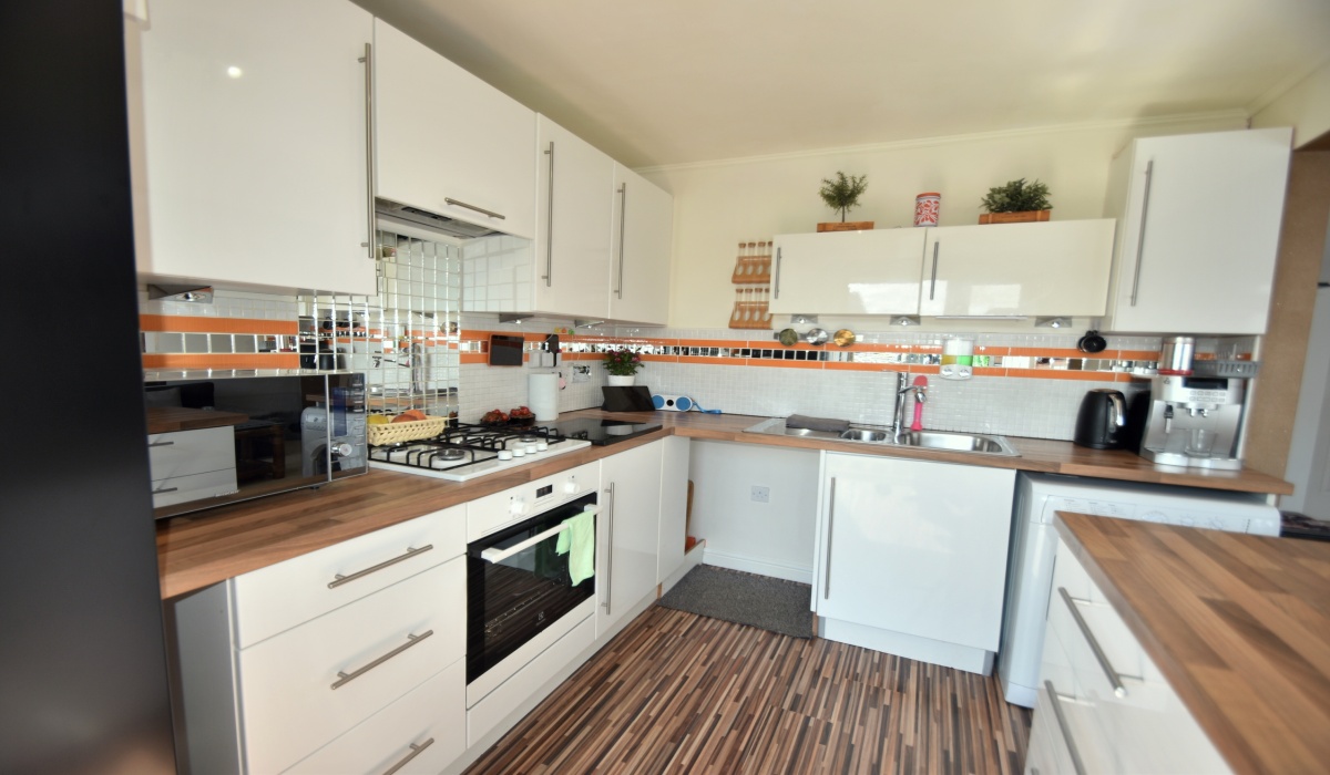 31 Fisher Road, Bathgate, Wester Inch Village, 3 Bedrooms Bedrooms, ,3 BathroomsBathrooms,Semi Detached Villa,Under offer,Fisher Road,1462