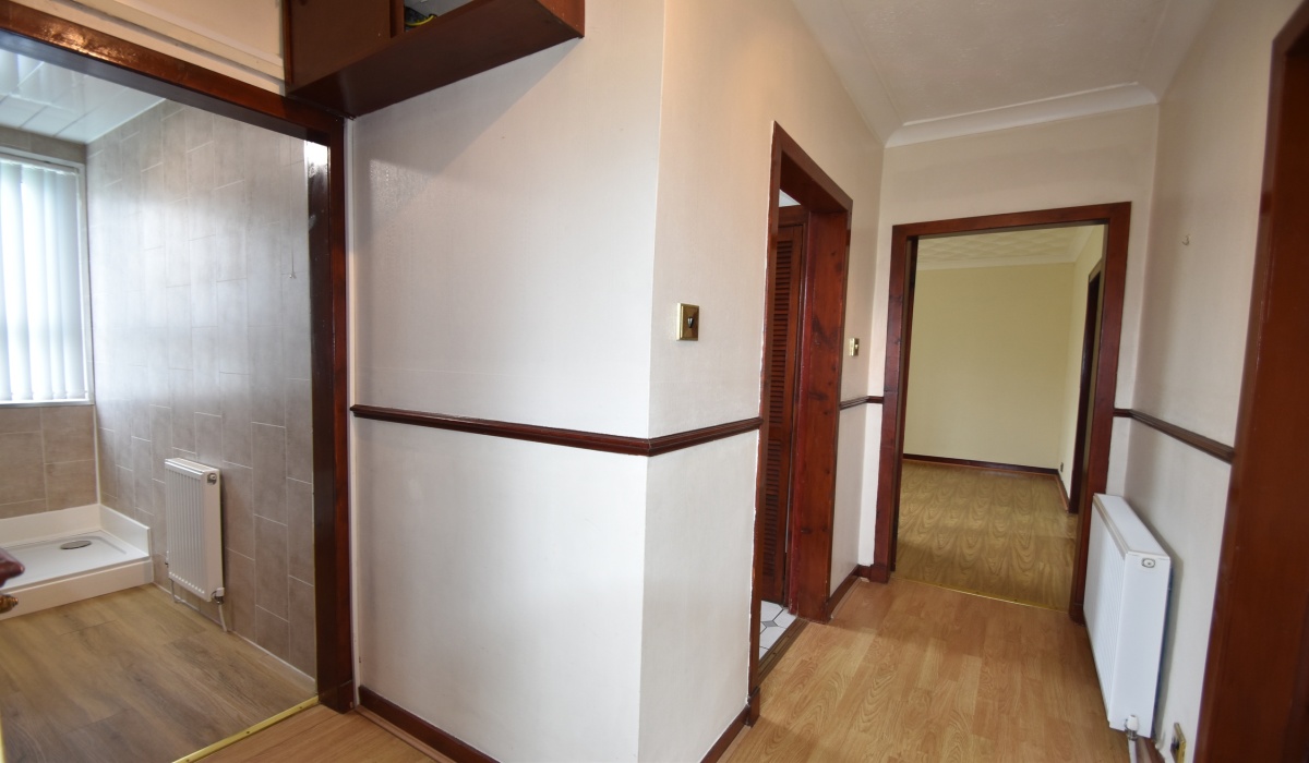 1 Riddochhill Crecent, Bathgate, Blackburn, 2 Bedrooms Bedrooms, ,1 BathroomBathrooms,Lower Flat,Under offer,Riddochhill Crecent,1464