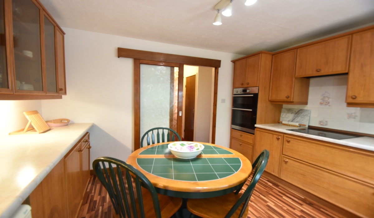 5 Camps Rigg, Livingston, 3 Bedrooms Bedrooms, ,2 BathroomsBathrooms,End Terraced Villa,Under offer,Camps Rigg,1474