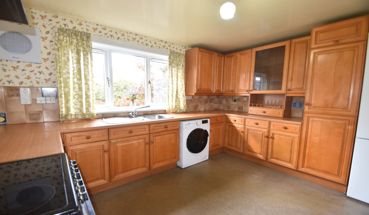 115 Barclay Way, Livingston, 3 Bedrooms Bedrooms, ,1 BathroomBathrooms,End Terraced Villa,For Sale,Barclay Way,1484