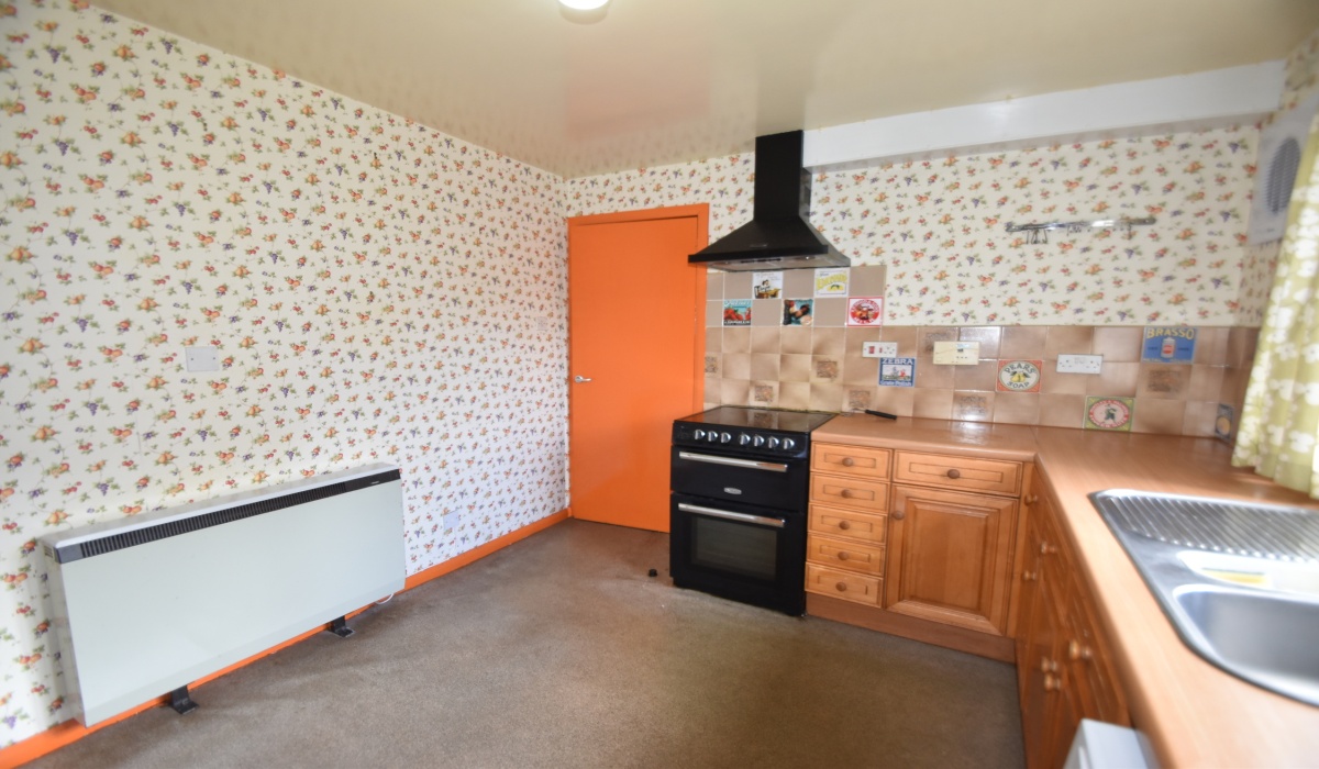 115 Barclay Way, Livingston, 3 Bedrooms Bedrooms, ,1 BathroomBathrooms,End Terraced Villa,For Sale,Barclay Way,1484