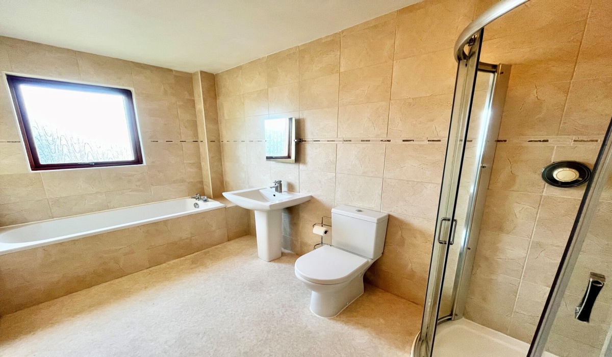 31 Hillside, Sauchie, Alloa, 3 Bedrooms Bedrooms, ,1 BathroomBathrooms,Detached,For Sale,Hillside,1486