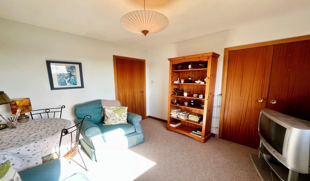 31 Hillside, Sauchie, Alloa, 3 Bedrooms Bedrooms, ,1 BathroomBathrooms,Detached,For Sale,Hillside,1486