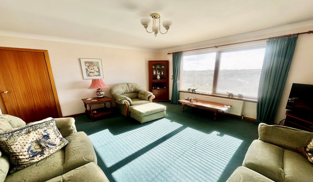 31 Hillside, Sauchie, Alloa, 3 Bedrooms Bedrooms, ,1 BathroomBathrooms,Detached,For Sale,Hillside,1486