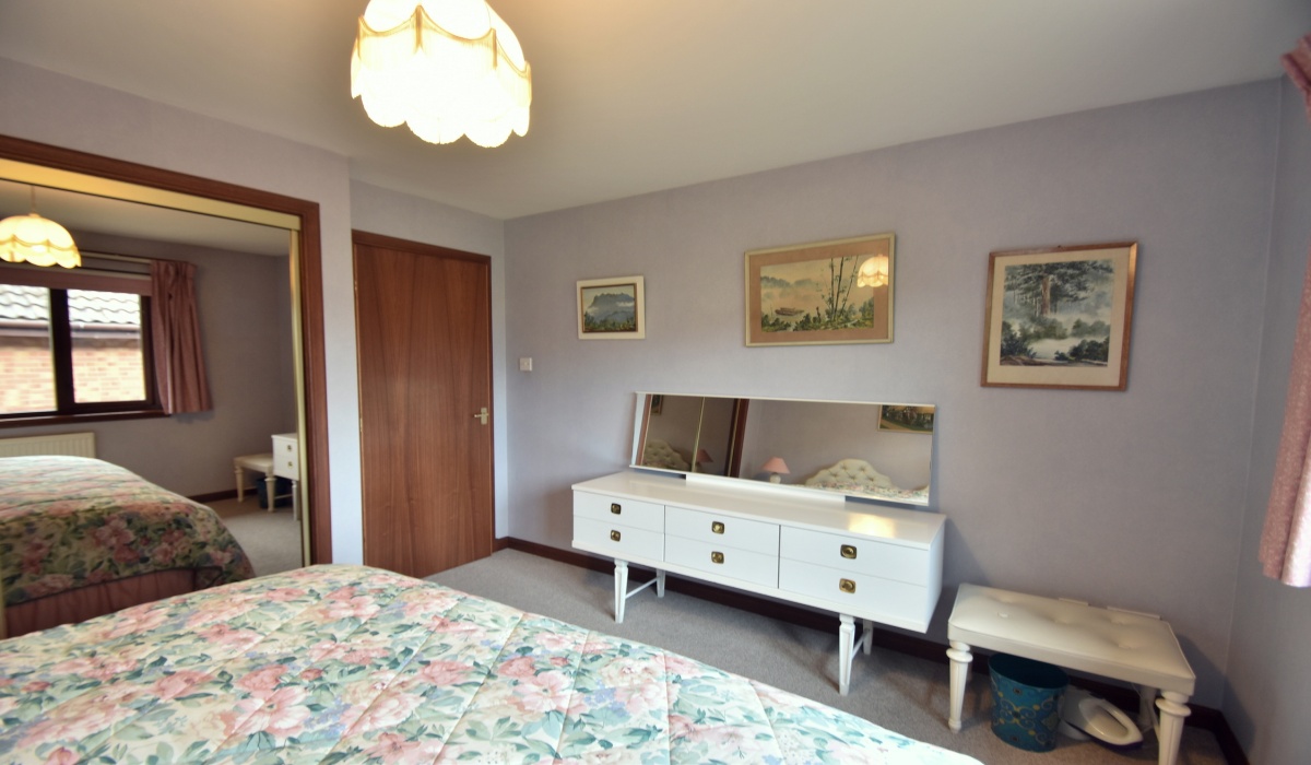 18 Badgerwood, Dechmont, Broxburn, 3 Bedrooms Bedrooms, ,2 BathroomsBathrooms,Detached Bungalow,For Sale,Badgerwood,1487