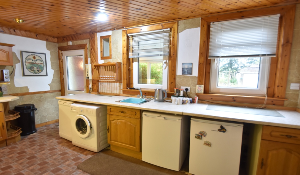 11 Burnlea Drive, Stoneyburn, 3 Bedrooms Bedrooms, ,1 BathroomBathrooms,Semi Detached Villa,For Sale,Burnlea Drive,1492