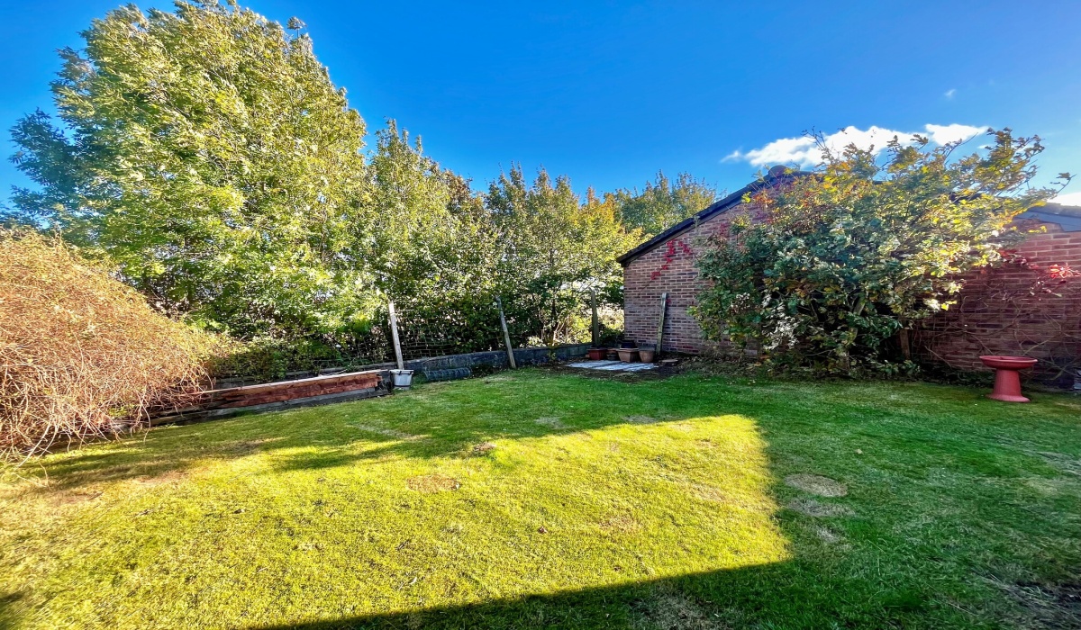 31 Carse View, Airth, 2 Bedrooms Bedrooms, ,1 BathroomBathrooms,Semi-Detached Bungalow,For Sale,Carse View,1493