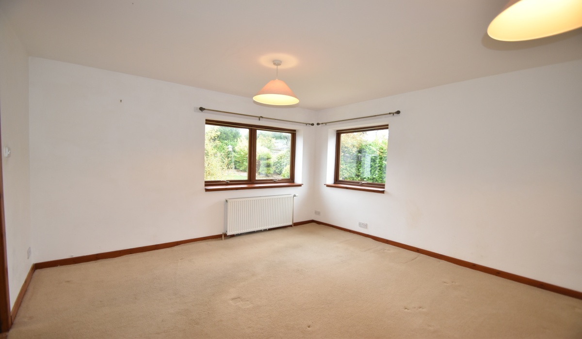 6 Murieston Way, Murieston, Livingston, EH54 9AR, 4 Bedrooms Bedrooms, ,2 BathroomsBathrooms,Detached Bungalow,For Sale,6 Murieston Way, Murieston, Livingston, EH54 9AR,1495
