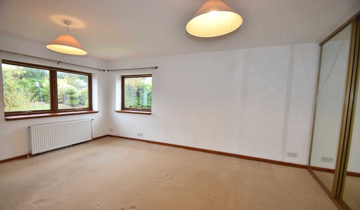 6 Murieston Way, Murieston, Livingston, EH54 9AR, 4 Bedrooms Bedrooms, ,2 BathroomsBathrooms,Detached Bungalow,For Sale,6 Murieston Way, Murieston, Livingston, EH54 9AR,1495