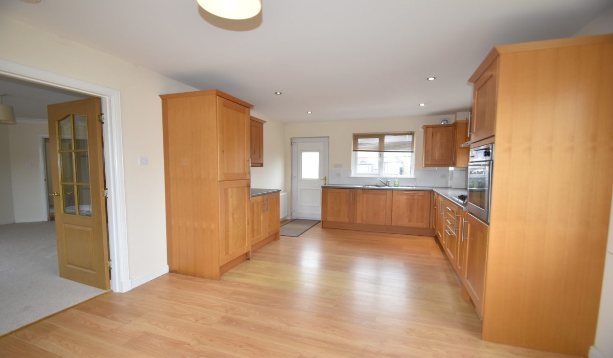 1 Turf Place, Blackburn, 3 Bedrooms Bedrooms, ,2 BathroomsBathrooms,Villa,For Sale,Turf Place,1496