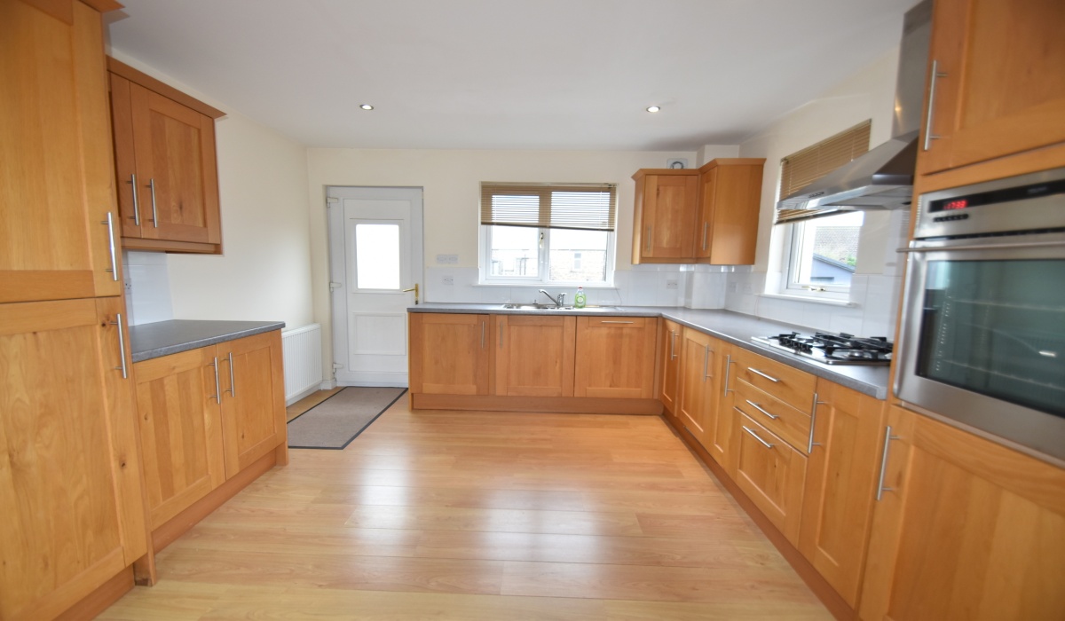 1 Turf Place, Blackburn, 3 Bedrooms Bedrooms, ,2 BathroomsBathrooms,Villa,For Sale,Turf Place,1496