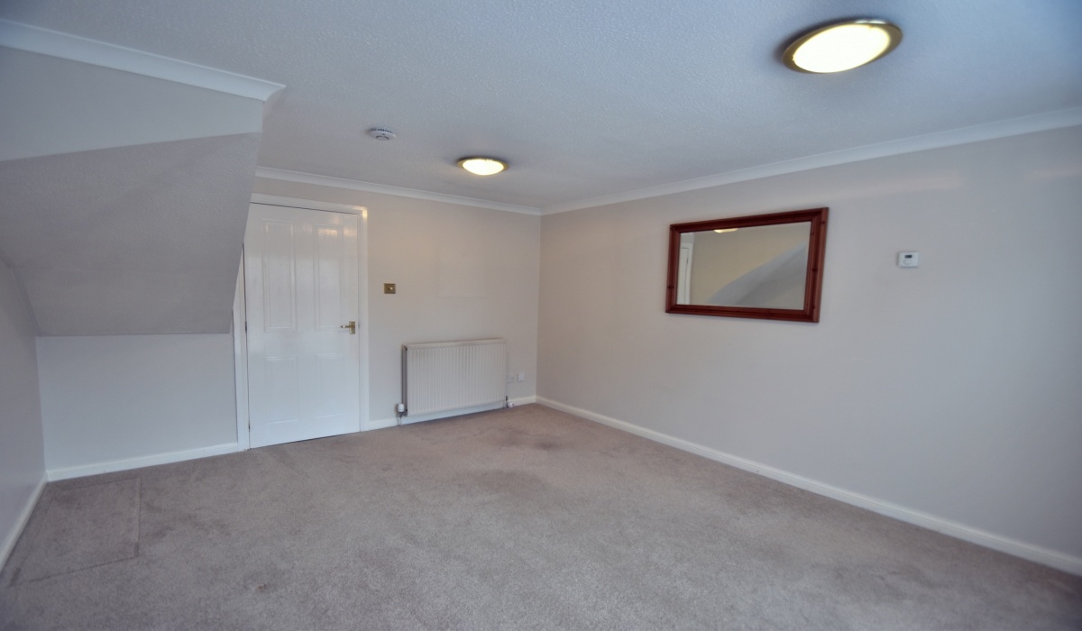 28 Butlers Place, Livingston, 2 Bedrooms Bedrooms, ,1 BathroomBathrooms,End Terraced Villa,For Sale,Butlers Place,1497