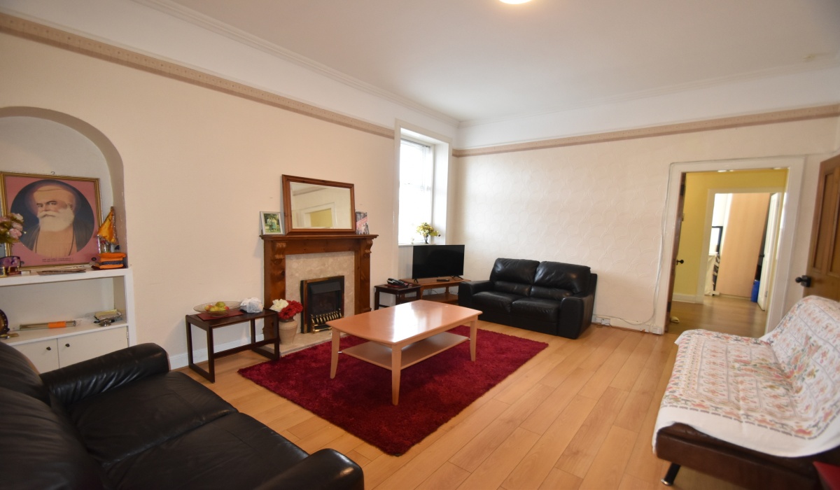 134 West Main Street, Broxburn, EH52 5LL, 4 Bedrooms Bedrooms, ,1 BathroomBathrooms,Lower Flat,For Sale,134 West Main Street, Broxburn, EH52 5LL,1498