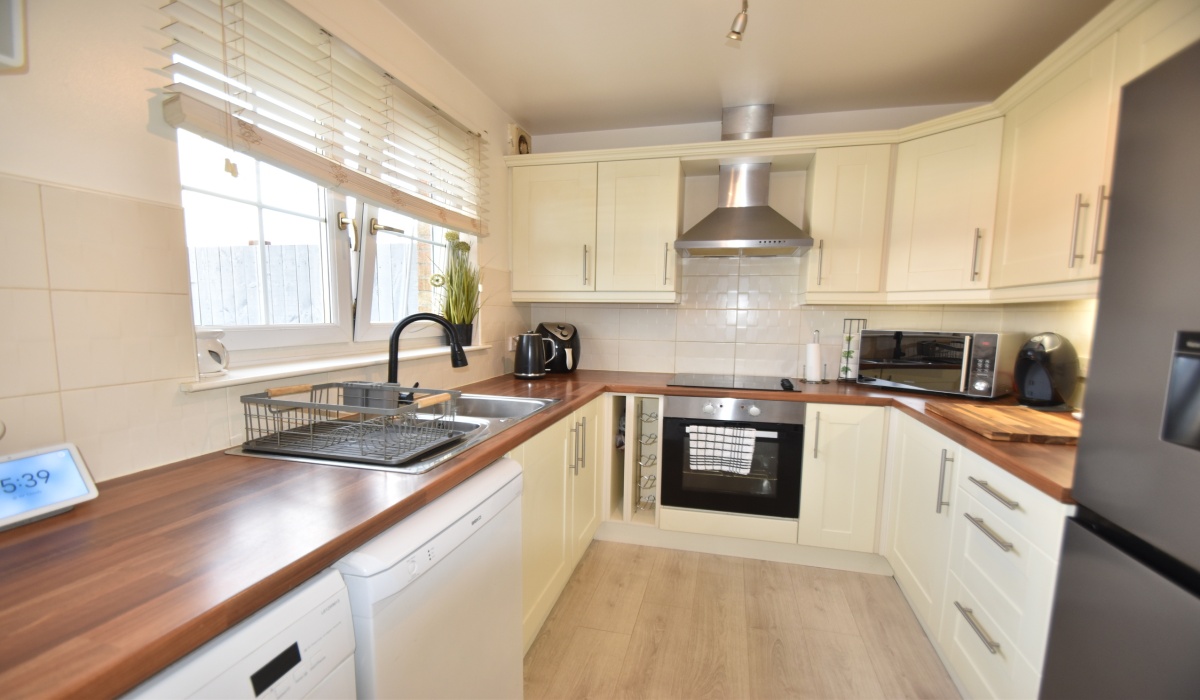 33 Kateswell Drive, Salsburgh, Shotts, 3 Bedrooms Bedrooms, ,2 BathroomsBathrooms,Semi Detached Villa,For Sale,Kateswell Drive,1499