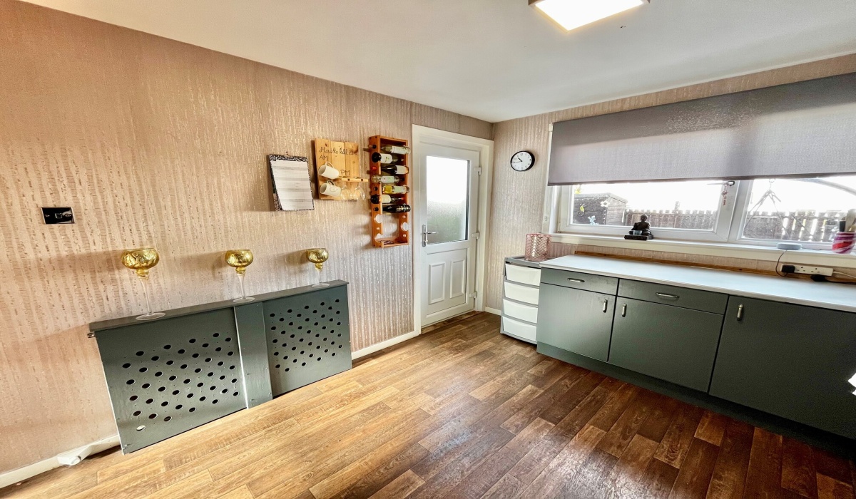 230 Norman Rise, Livingston, 2 Bedrooms Bedrooms, ,1 BathroomBathrooms,Mid Terraced Villa,For Sale,Norman Rise,1500