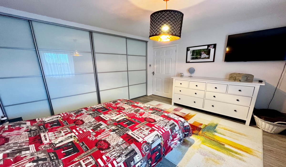 80 Staunton Rise, Livingston, 3 Bedrooms Bedrooms, ,2 BathroomsBathrooms,End Terraced Villa,For Sale,Staunton Rise,1503