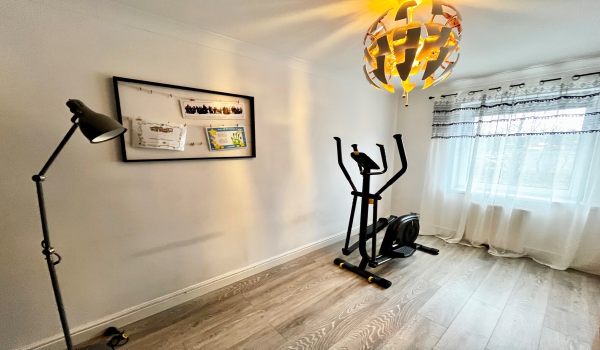 80 Staunton Rise, Livingston, 3 Bedrooms Bedrooms, ,2 BathroomsBathrooms,End Terraced Villa,For Sale,Staunton Rise,1503