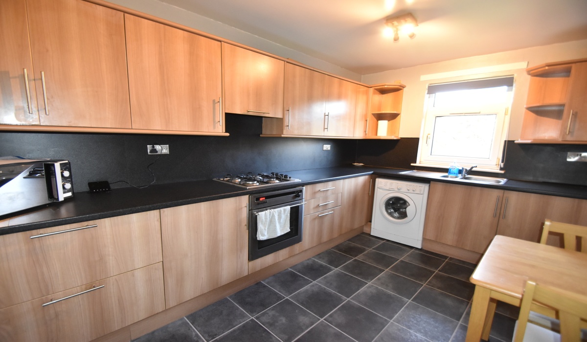 166 Lenzie Avenue, Livingston, 3 Bedrooms Bedrooms, ,1 BathroomBathrooms,Terraced,For Sale,Lenzie Avenue,1504