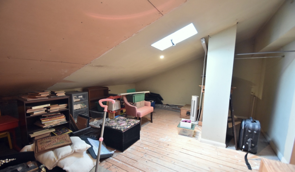 77 Ambrose Rise, Dedgridge, Livingston, EH54 6JU, 5 Bedrooms Bedrooms, ,2 BathroomsBathrooms,Mid Terraced Villa,For Sale,77 Ambrose Rise, Dedgridge, Livingston, EH54 6JU,1507