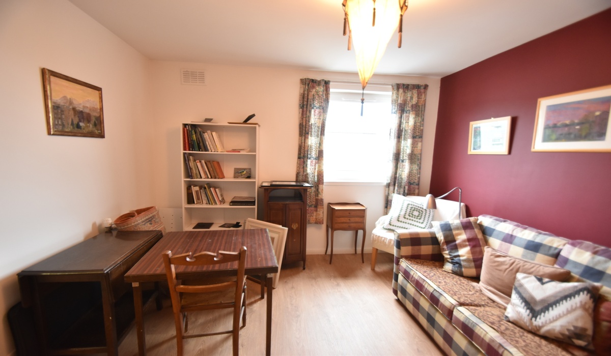 77 Ambrose Rise, Dedgridge, Livingston, EH54 6JU, 5 Bedrooms Bedrooms, ,2 BathroomsBathrooms,Mid Terraced Villa,For Sale,77 Ambrose Rise, Dedgridge, Livingston, EH54 6JU,1507