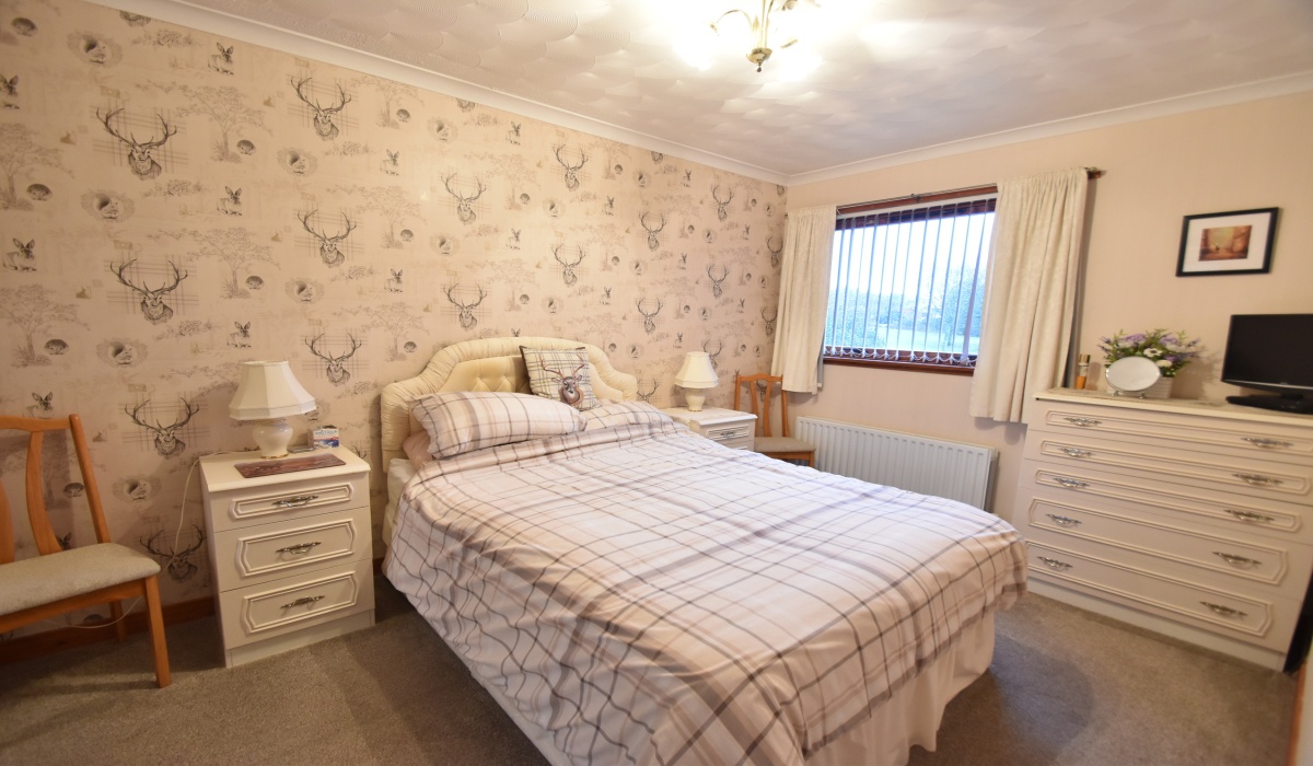 19 Almond Court, Livingston, 3 Bedrooms Bedrooms, ,1 BathroomBathrooms,Detached,For Sale,Almond Court,1516