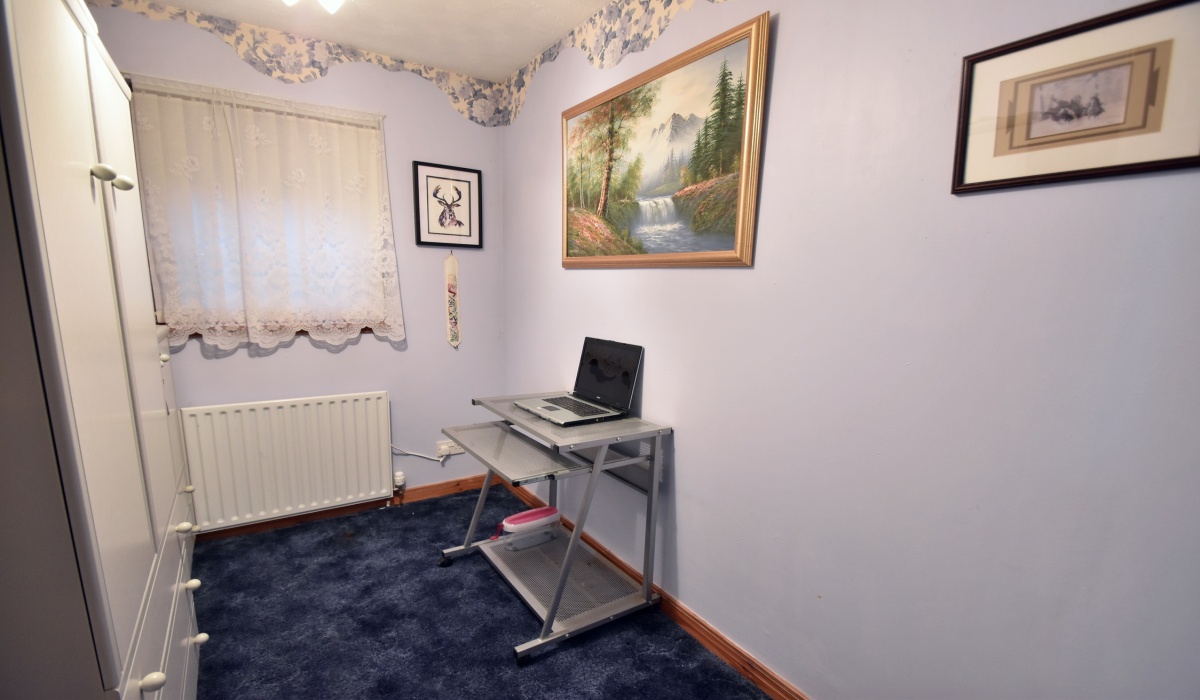 19 Almond Court, Livingston, 3 Bedrooms Bedrooms, ,1 BathroomBathrooms,Detached,For Sale,Almond Court,1516