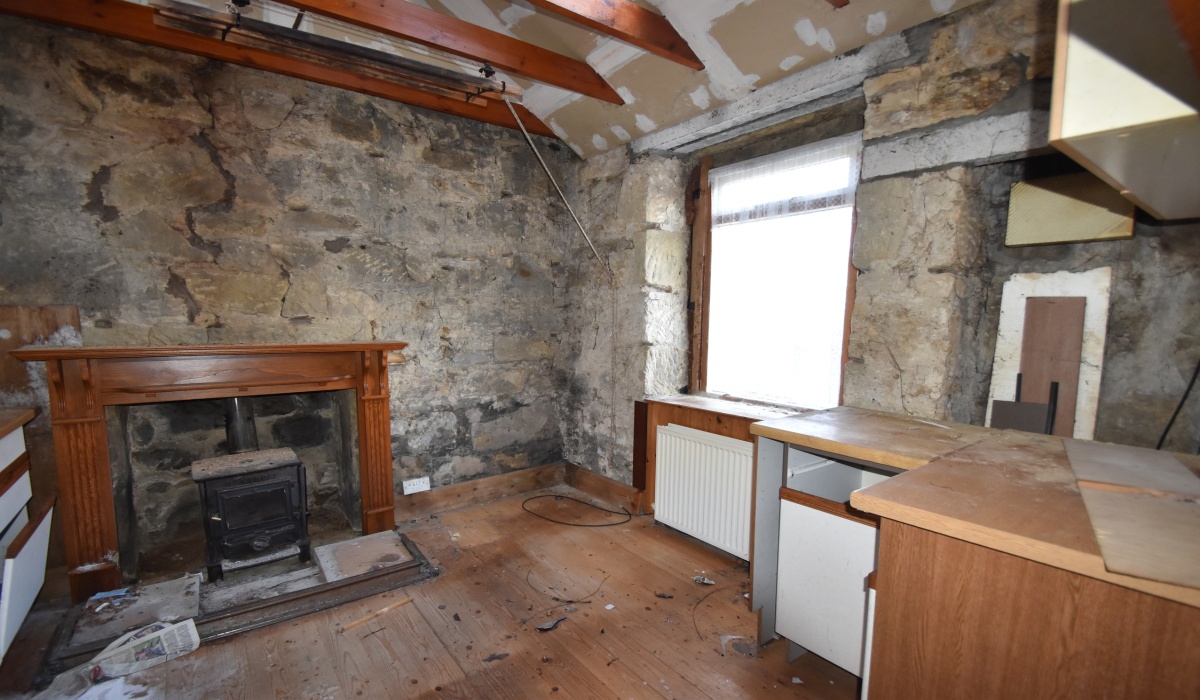 2 Quarry Road, Fauldhouse, 1 Bedroom Bedrooms, ,2 BathroomsBathrooms,Detached Cottage,For Sale,Quarry Road,1517