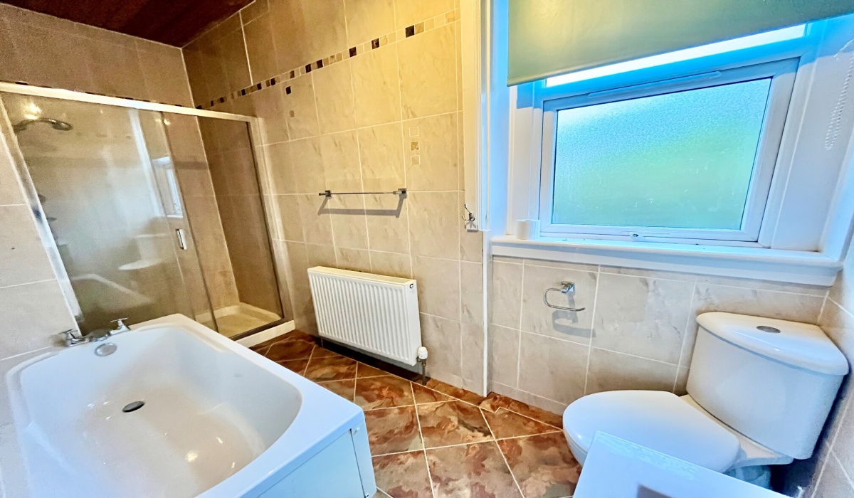 16 Rusell Street, Chapehall, 2 Bedrooms Bedrooms, ,1 BathroomBathrooms,Detached Bungalow,For Sale,Rusell Street,1521