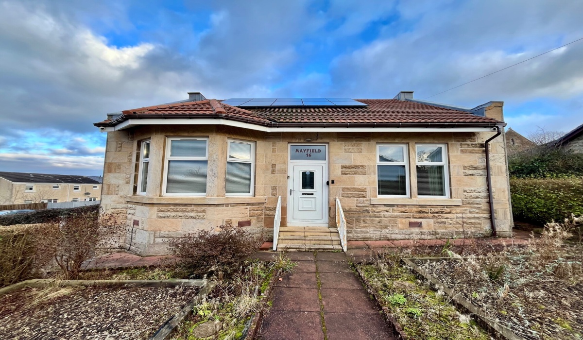 16 Rusell Street, Chapehall, 2 Bedrooms Bedrooms, ,1 BathroomBathrooms,Detached Bungalow,For Sale,Rusell Street,1521