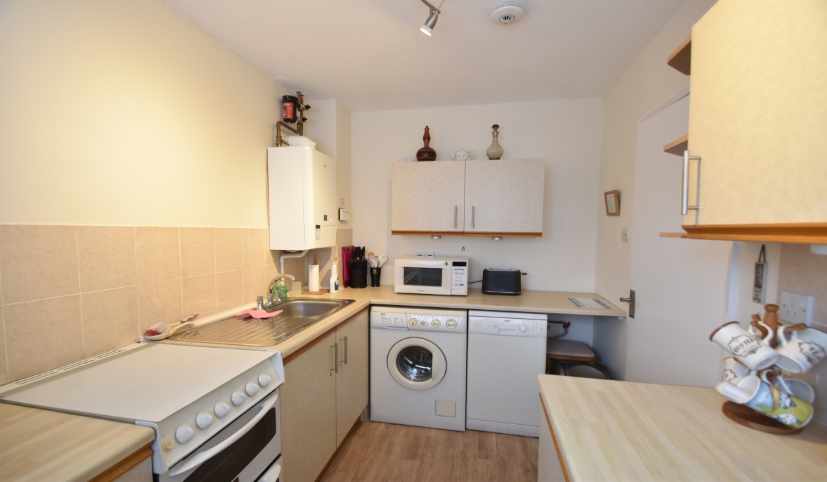 36 Galabraes Crescent, Bathgate, 2 Bedrooms Bedrooms, ,1 BathroomBathrooms,Semi-Detached Bungalow,For Sale,Galabraes Crescent,1526