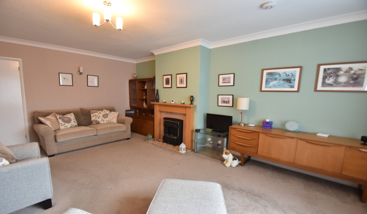 36 Galabraes Crescent, Bathgate, 2 Bedrooms Bedrooms, ,1 BathroomBathrooms,Semi-Detached Bungalow,For Sale,Galabraes Crescent,1526